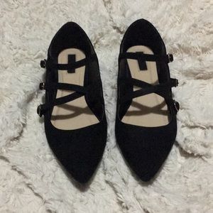 Black flats Forever 21
